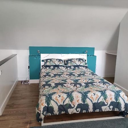 The Old Bar In Wiltshire - 1 Bedroom Guesthouse Chippenham  Zewnętrze zdjęcie